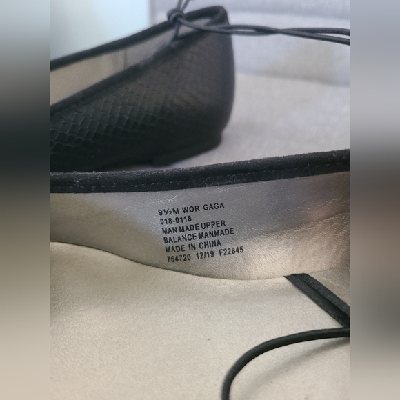 Pointed Flats Snake Skin size 9.5 - Picture 5 of 8